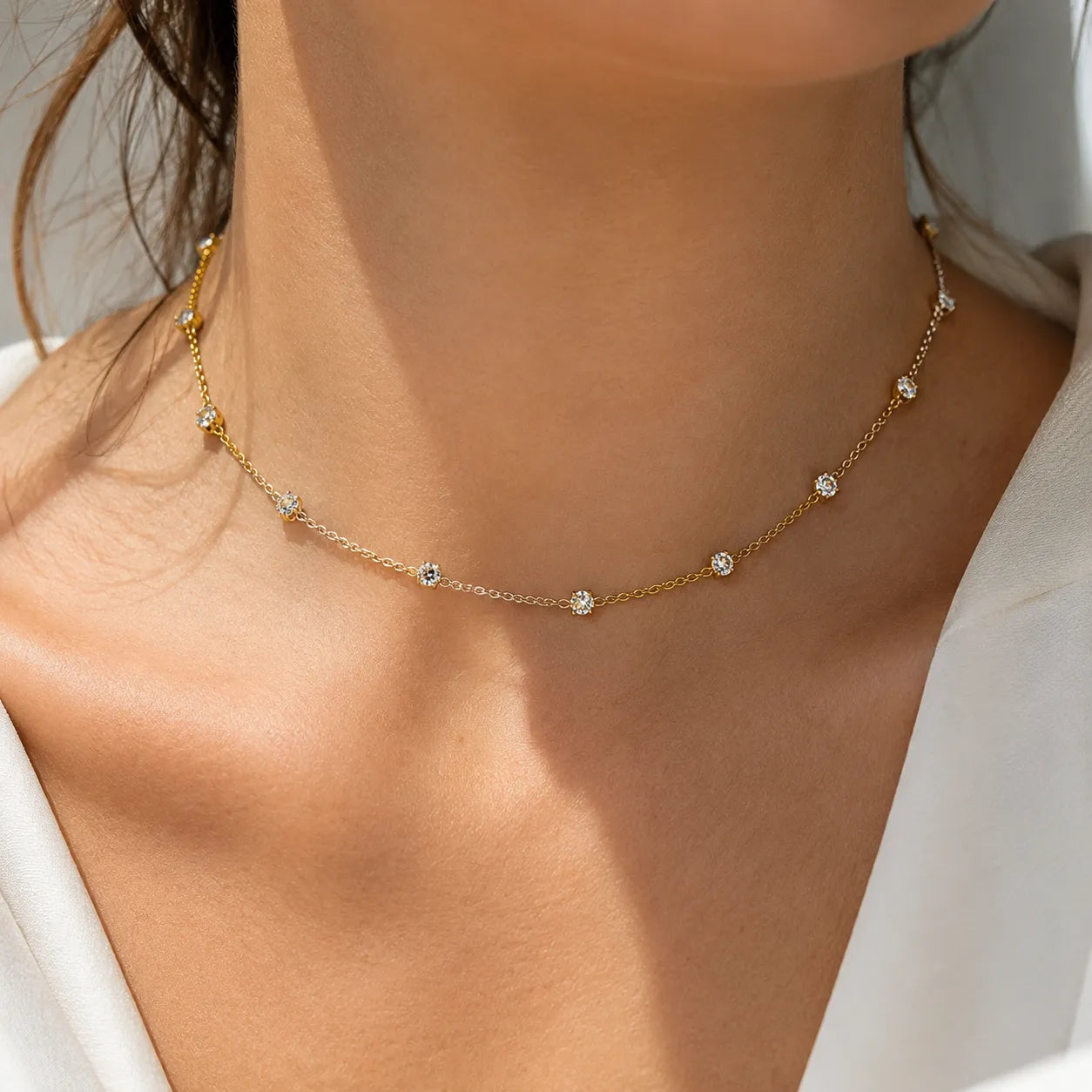 Pulseira Delicada Dourada com Zircônias