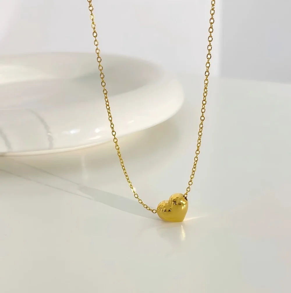 Colar Minimalista Amor Perfeito