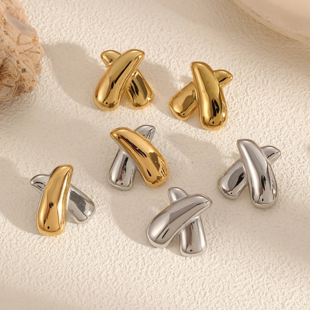 Brinco Orgânico Dourado Banhado a Ouro 18K