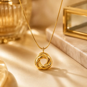 Colar Nó Dourado Elegance